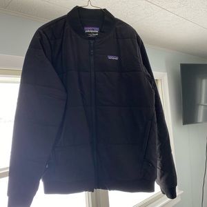Patagonia black quilted bomber jacket